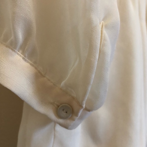 Ivory Romper - Picture 2 of 6